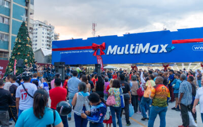 ¡MultiMax desbordó Venezuela! Afluencia masiva en la venta nocturna del Black Friday 2025